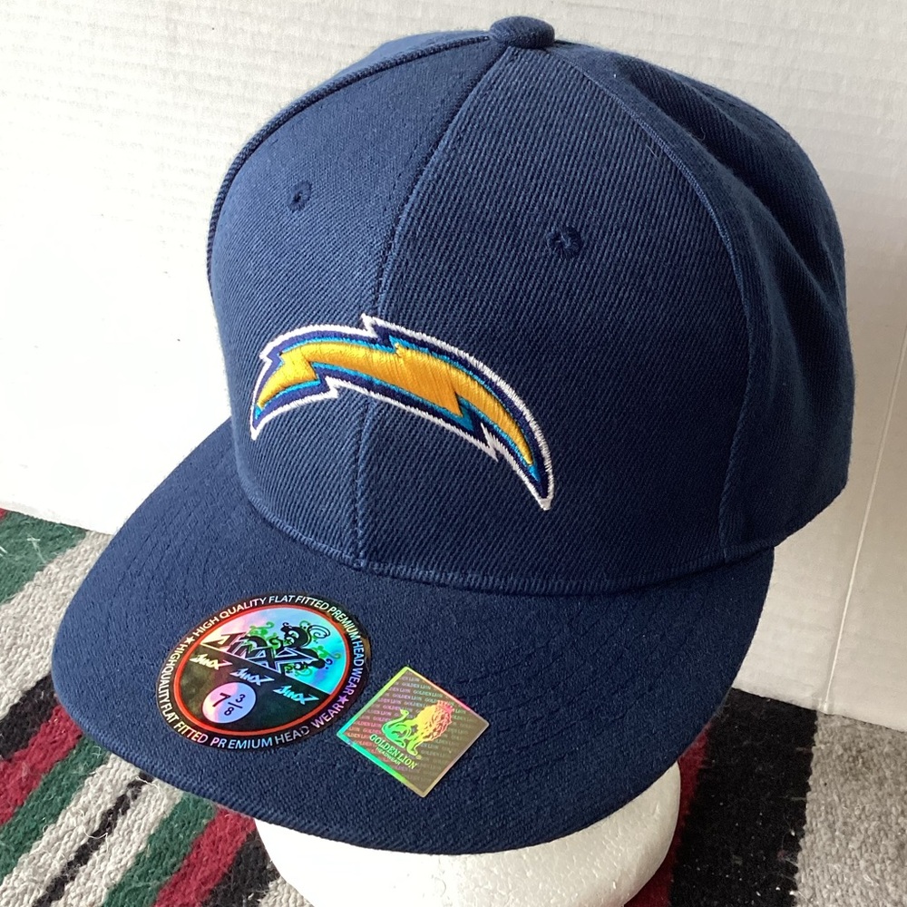 Jinx Headwear Los Angeles chargers fitted hat size 7 3/8